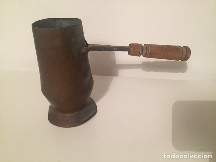 Antiquit&eacute;s: Chocolatera antigua