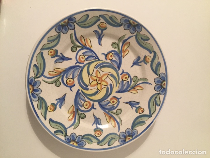 Antig&uuml;edades: Plato de cer&aacute;mica de Gimeno - Foto 1
