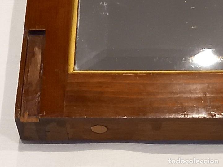 Antig&uuml;edades: espejo con marco de madera - Foto 5