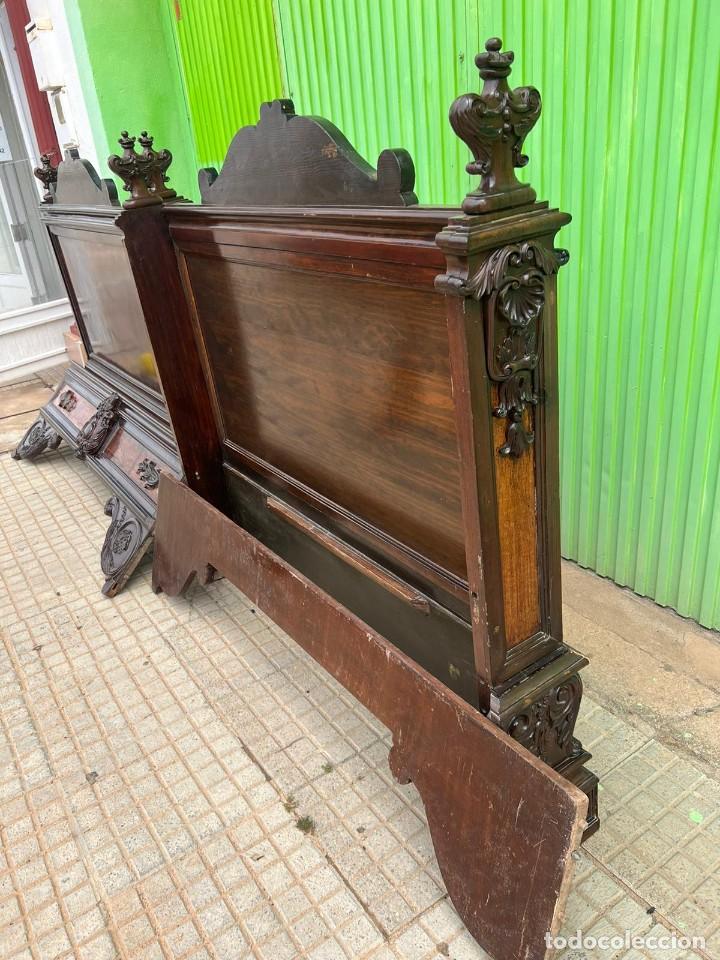 Antig&uuml;edades: Cabeceros de cama de 1.35 - Foto 3