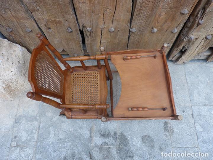 Antig&uuml;edades: Sillita infantil convertible - Foto 6