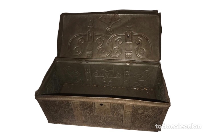 Antig&uuml;edades: Caja de hierro PP. S. XX - Foto 5