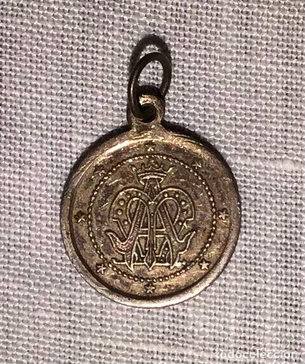 Antig&uuml;edades: NUESTRA SRA. DE LOS ANGELES, MEDALLA DE PLATA - Foto 1