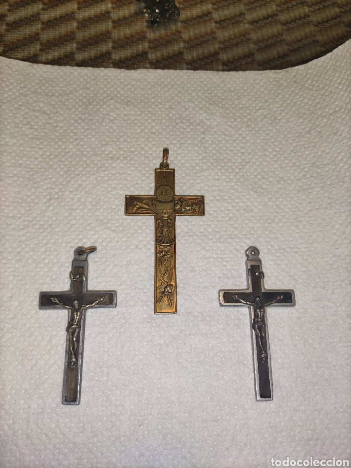 Antig&uuml;edades: Lote de 3 Crucifijos. - Foto 2