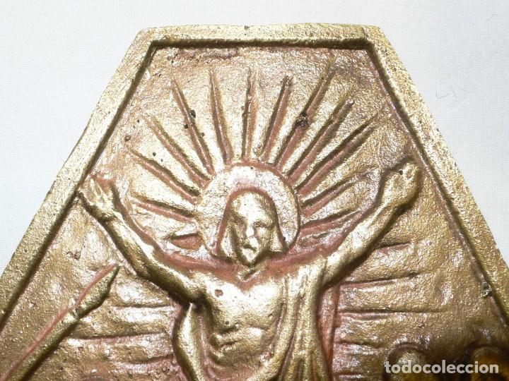 Antig&uuml;edades: PLACA DEVOCIONAL EN BRONCE - Foto 3