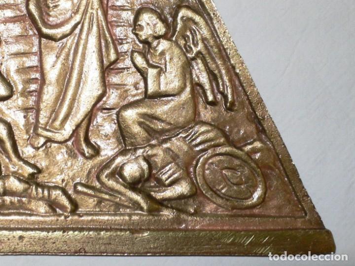 Antig&uuml;edades: PLACA DEVOCIONAL EN BRONCE - Foto 5