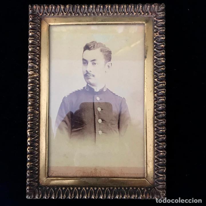Antig&uuml;edades: Marco de bronce peque&ntilde;o. 19x14 cm - Foto 1