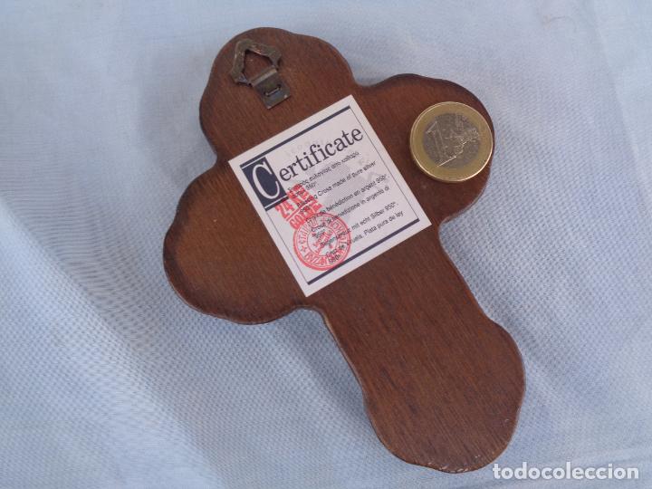 Antig&uuml;edades: CRUZ DE PLATA MONTADA SOBEE MADERA - Foto 3