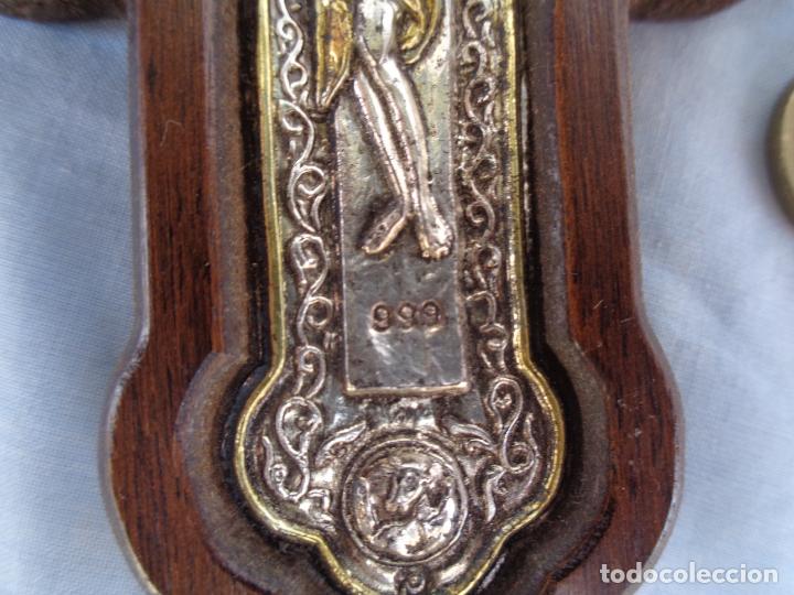 Antig&uuml;edades: CRUZ DE PLATA MONTADA SOBEE MADERA - Foto 4