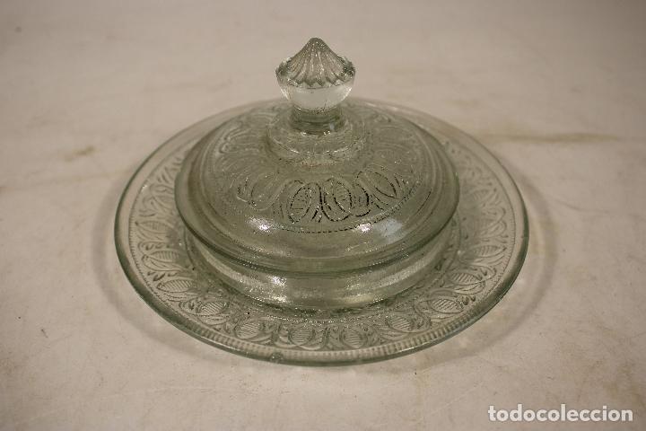 Antiguidades: antigua mantequillera en cristal prensado de santa lucia - cartagena