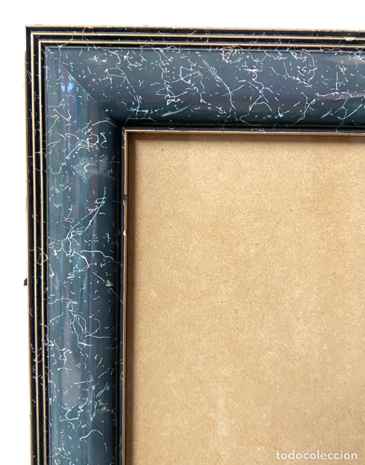 Antig&uuml;edades: Marco de madera decorativo, con cristal. - Foto 2