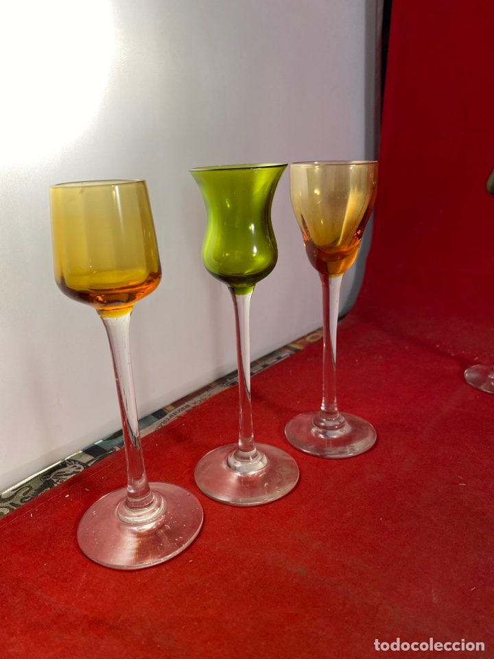 Antig&uuml;edades: Copitas chupito antiguas - Foto 2