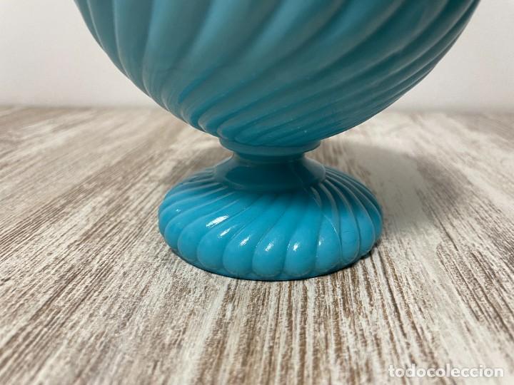 Antig&uuml;edades: BOMBONERA CARAMELERA OPALINA AZUL - Foto 6