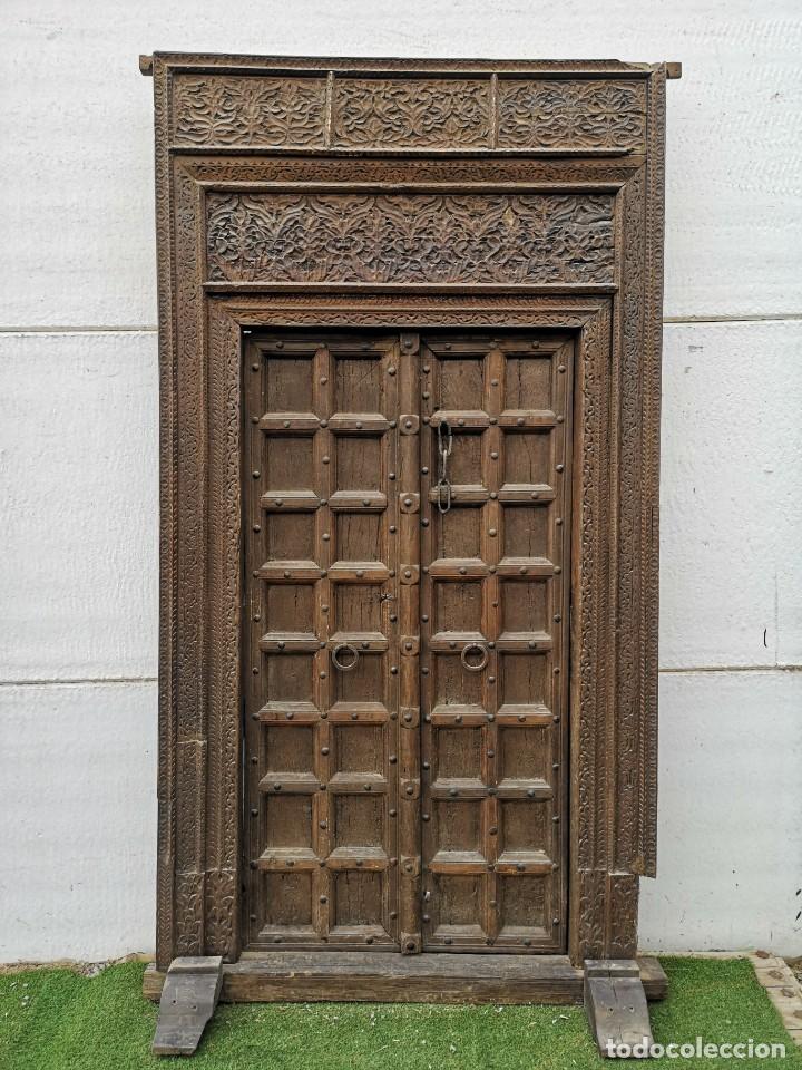 Antiquit&eacute;s: Puerta antigua de la India