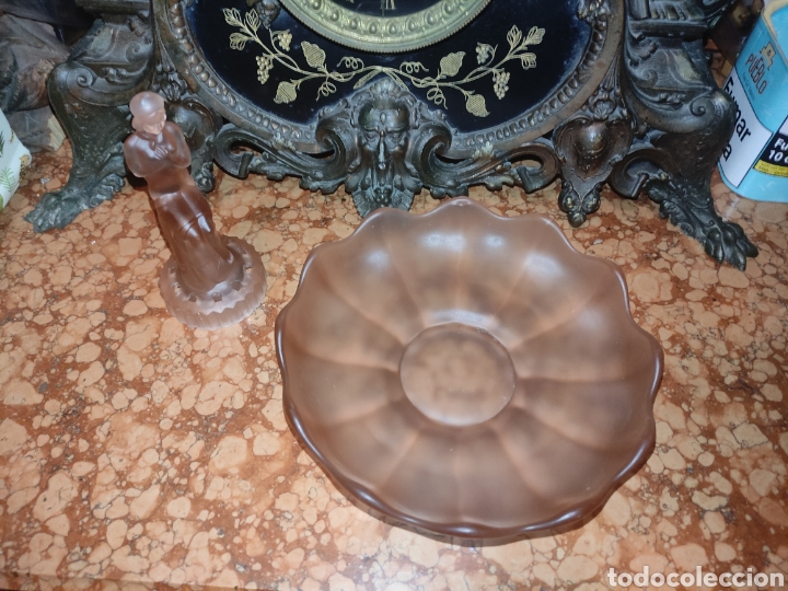 Antig&uuml;edades: Centro de mesa art deco en cristal rosa - Foto 5