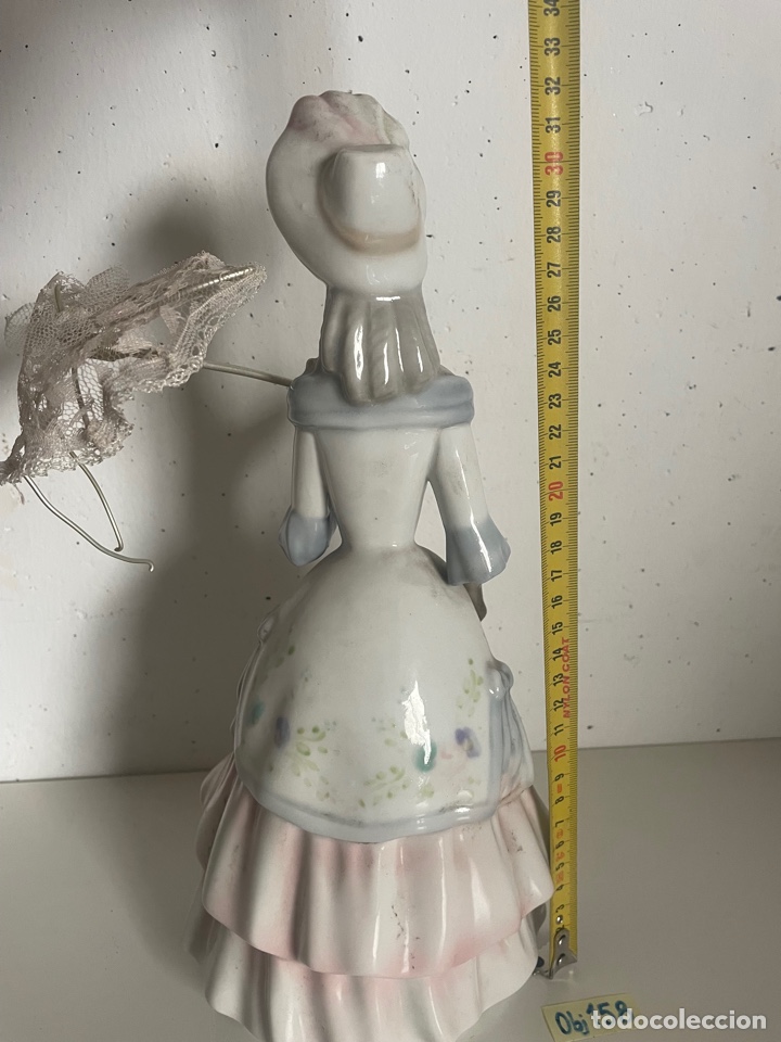 Antig&uuml;edades: Figura de porcelana de &eacute;poca - Foto 4