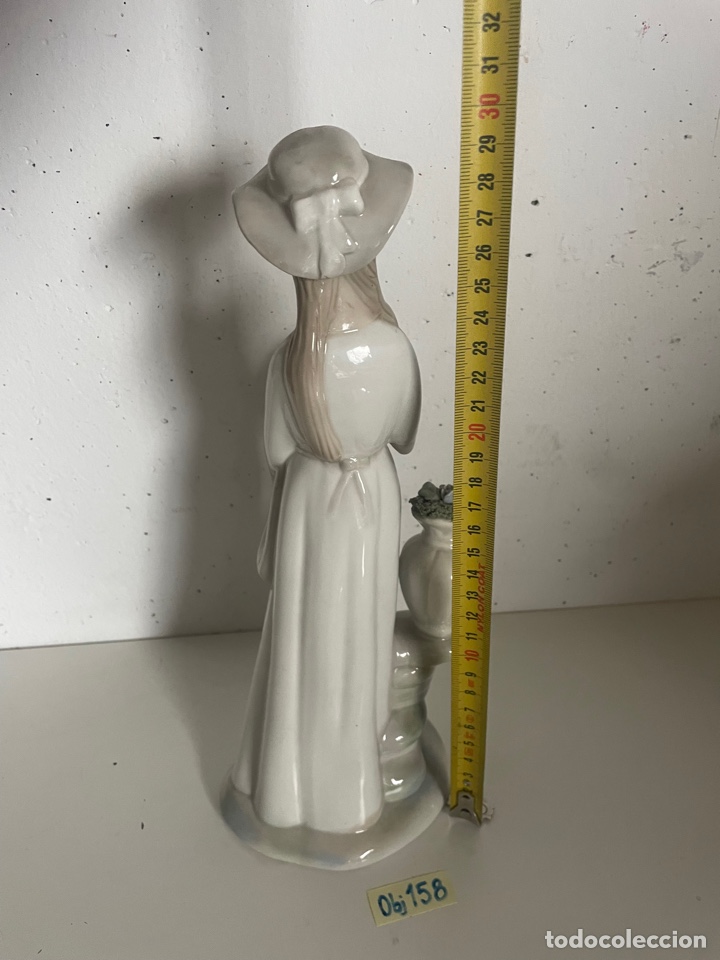 Antig&uuml;edades: Figura de porcelana porman - Foto 3