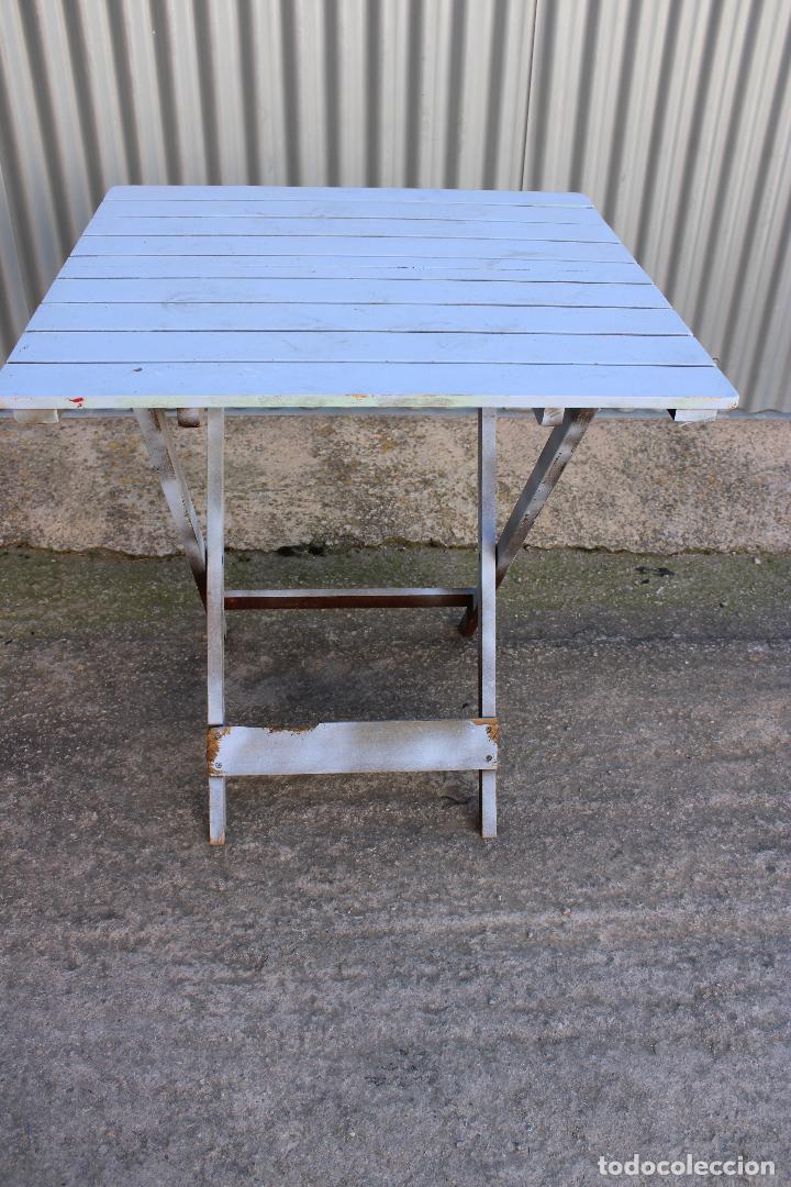 Antig&uuml;edades: mesa de madera plegable - Foto 5