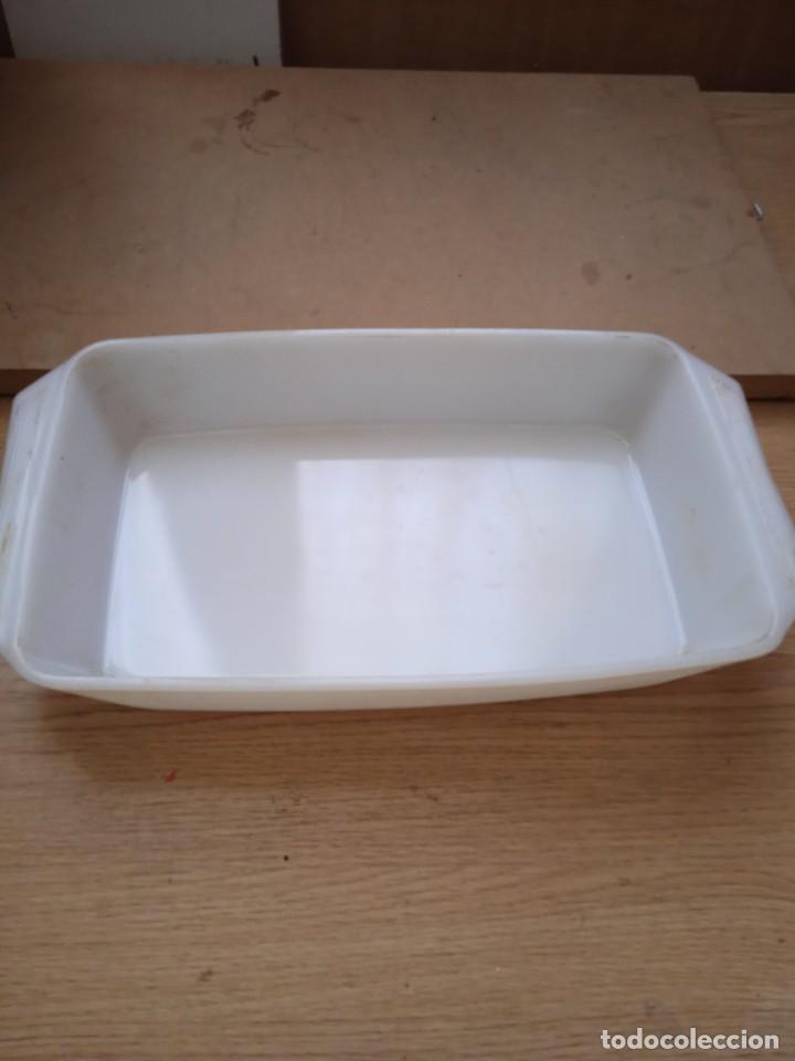 Antig&uuml;edades: Bandeja de opalina - Foto 1