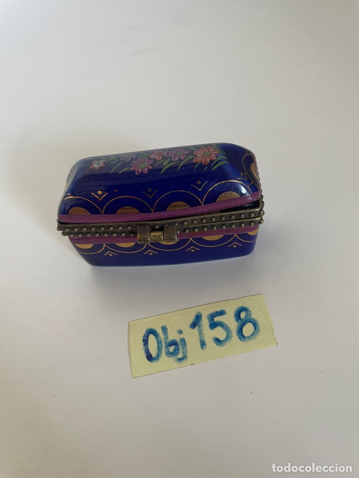 Antig&uuml;edades: Pastillero de porcelana - Foto 2
