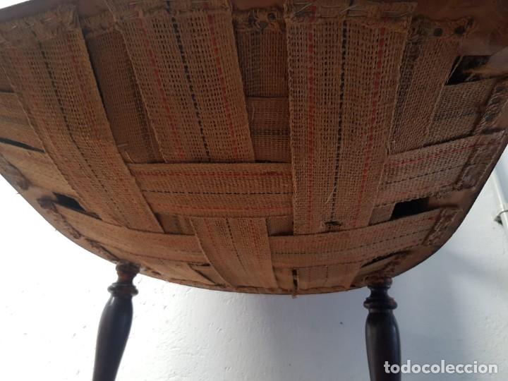 Antig&uuml;edades: Butaca antigua. - Foto 3