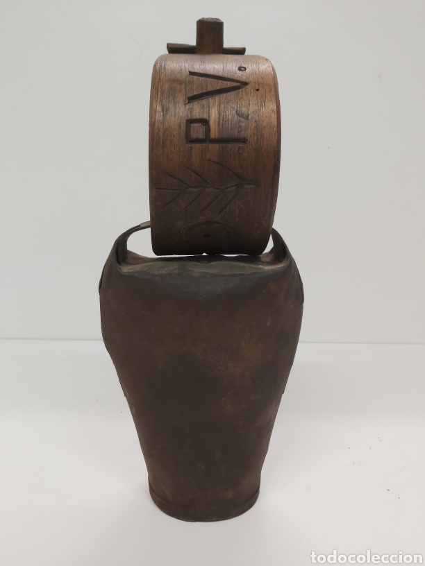 Antig&uuml;edades: Cencerro collar madera arte pastoril - Foto 1