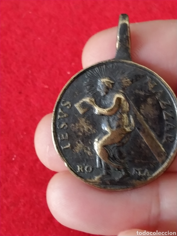 Antig&uuml;edades: Medalla de bronce fundido siglo XVIII - Foto 2