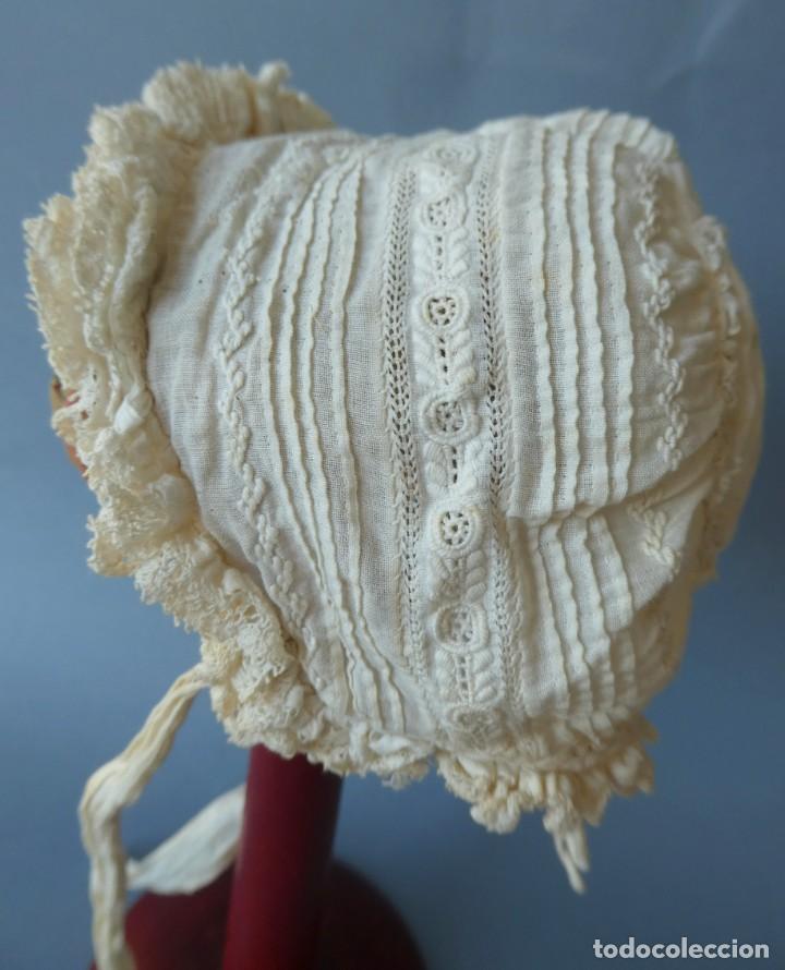 Antig&uuml;edades: ANTIGUO GORRO PARA BEBE O MU&Ntilde;ECA S.XIX - Foto 2
