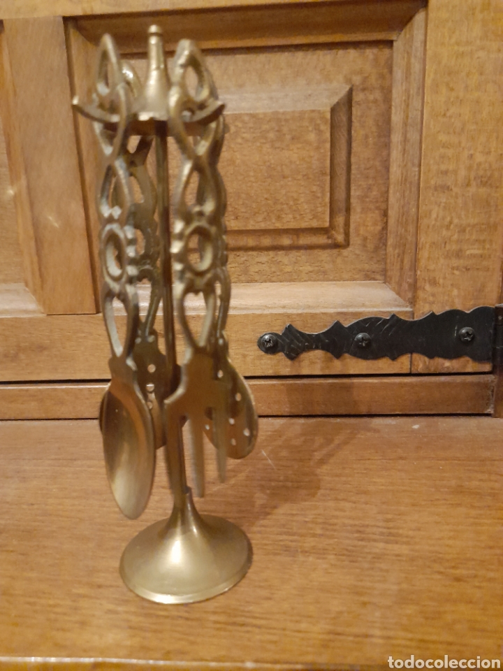 Antiguidades: Antiguo adorno de utensilios de cocina en miniatura