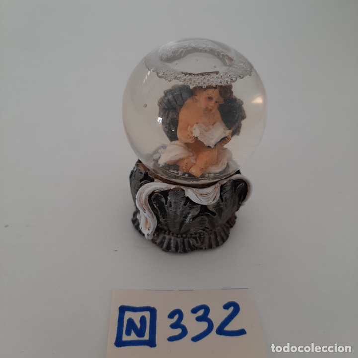 Antig&uuml;edades: Bola de nieve - Foto 1