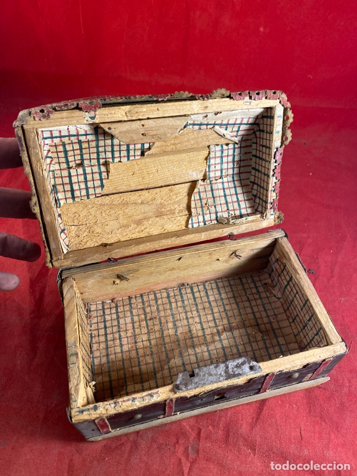 Antig&uuml;edades: Antigua cajita de madera - Foto 3
