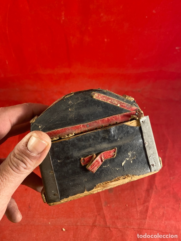 Antig&uuml;edades: Antigua cajita de madera - Foto 4