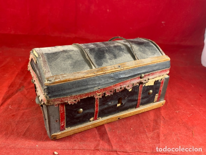 Antig&uuml;edades: Antigua cajita de madera - Foto 1