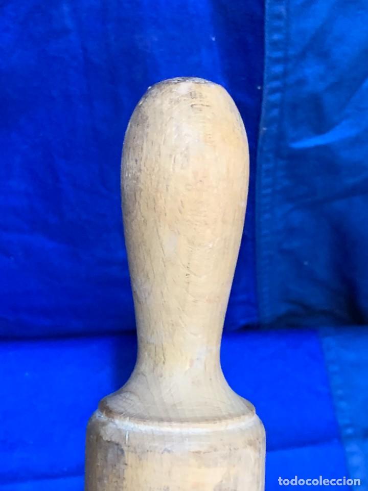 Antig&uuml;edades: RODILLO COCINA MADERA 36X4,5CMS - Foto 2