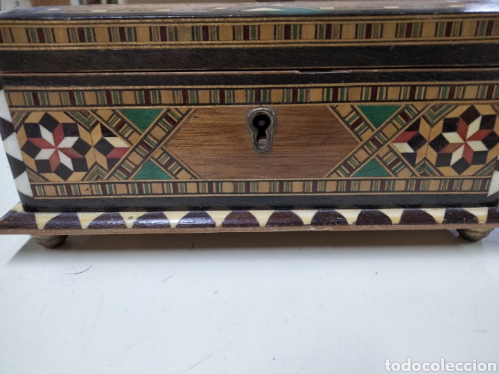 Antig&uuml;edades: ANTIGUA CAJA TARACEA - Foto 3