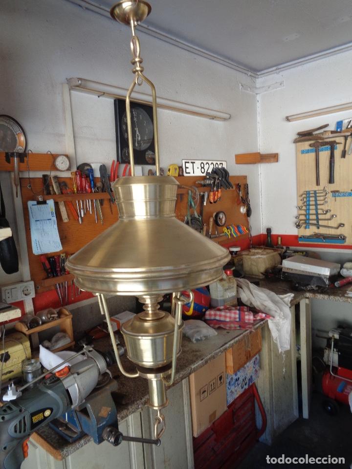 Antig&uuml;edades: antigua lampara tipo quinque en bronce - Foto 1
