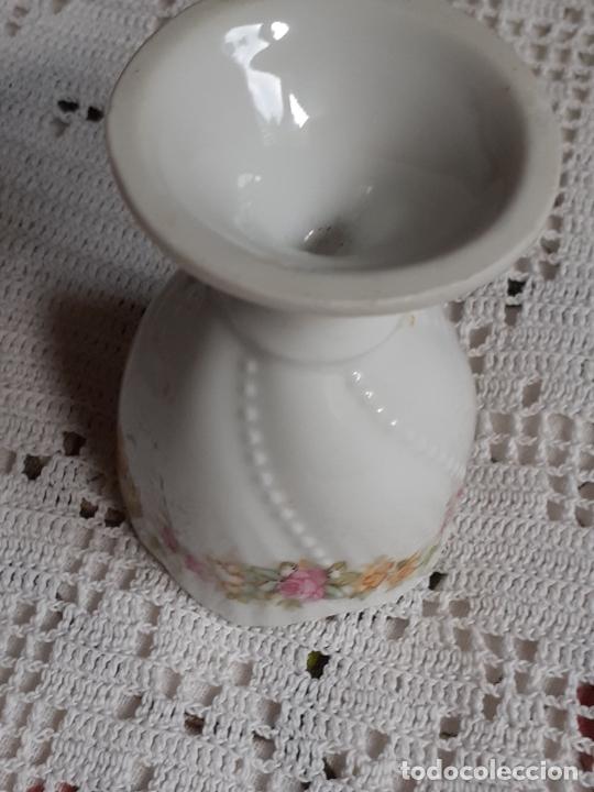 Antig&uuml;edades: Huevera porcelana - Foto 3
