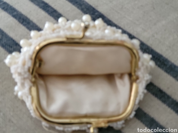Antig&uuml;edades: ANTIGUO BOLSITO DE CUENTAS BLANCAS - Foto 6