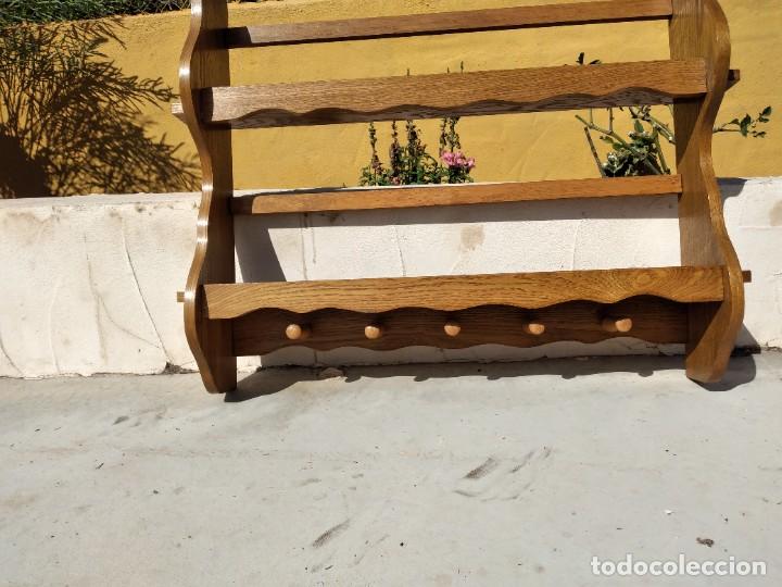 Antig&uuml;edades: Antigua platera de pared de roble. - Foto 4