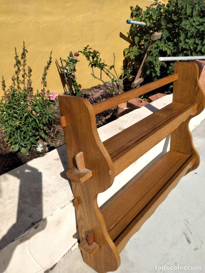 Antig&uuml;edades: Antigua platera de pared de roble. - Foto 7