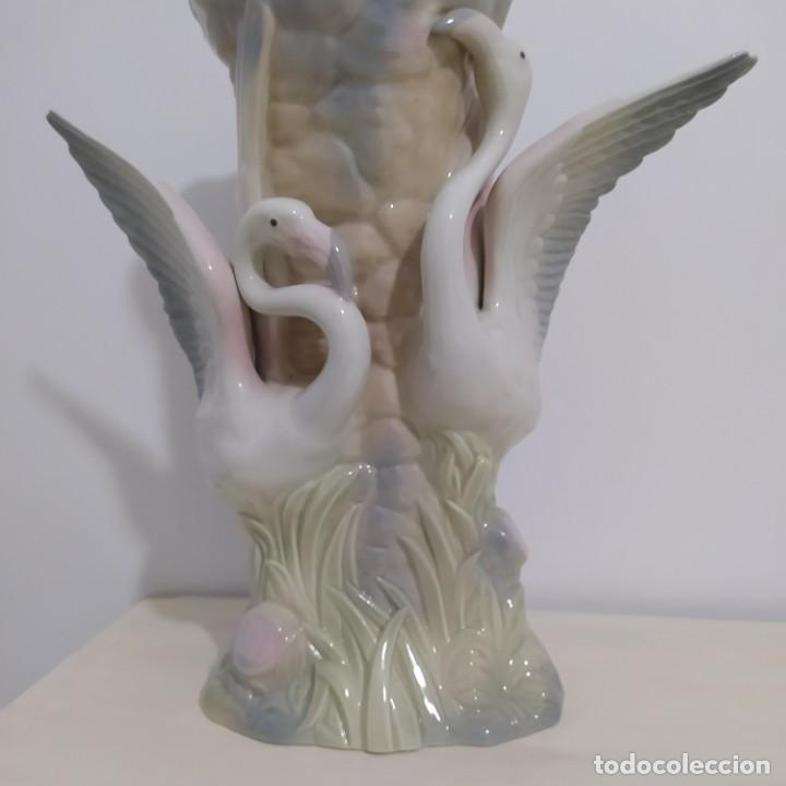 Antig&uuml;edades: Excelente jarr&oacute;n de porcelana - Foto 4