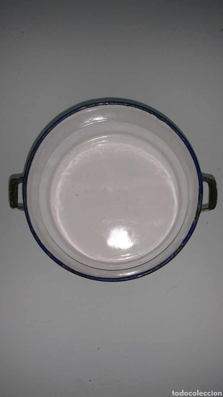 Antig&uuml;edades: Peque&ntilde;a olla o cazuela esmaltada. - Foto 6