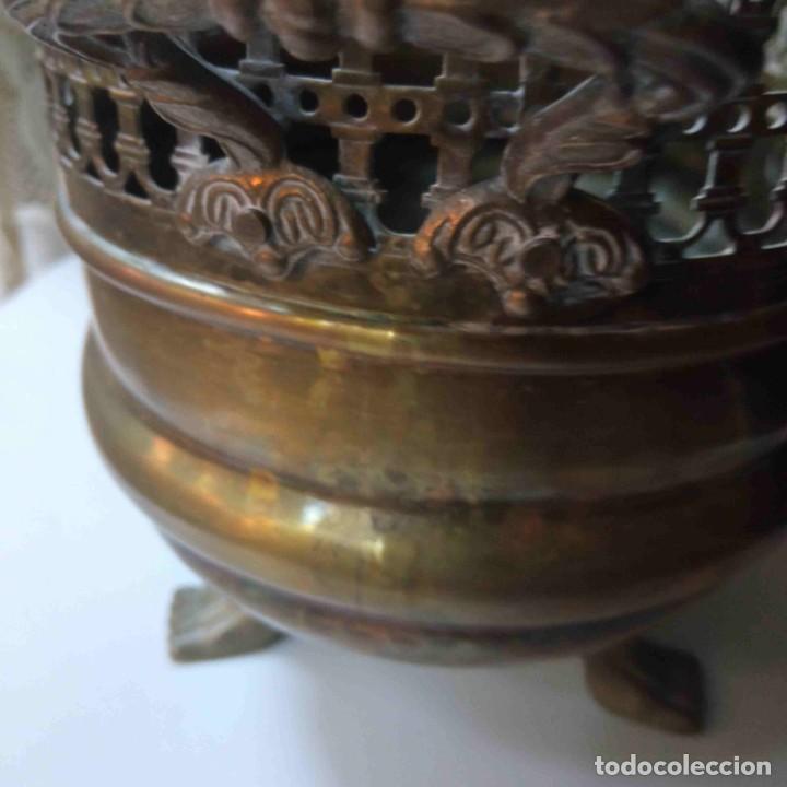 Antig&uuml;edades: macetero ovalado bronce - Foto 4
