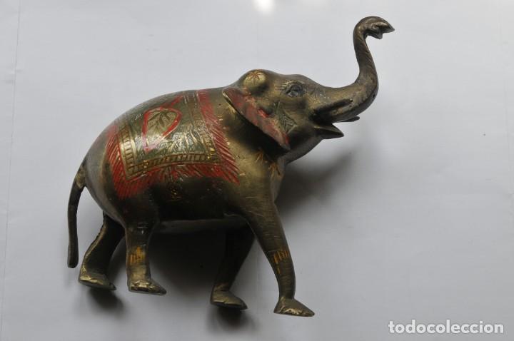 Antig&uuml;edades: elefante de bronce - Foto 3
