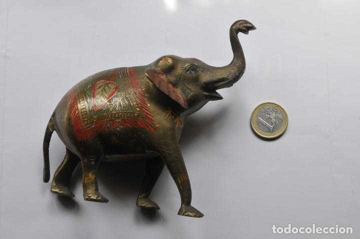 Antig&uuml;edades: elefante de bronce - Foto 4