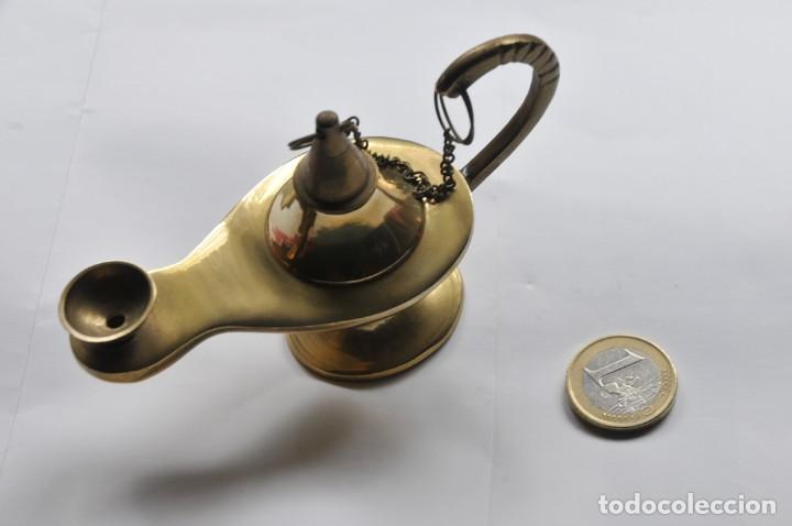Antig&uuml;edades: PEQUE&Ntilde;A LAMPARA DE ACEITE DE BRONCE - Foto 3