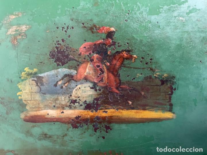 Antig&uuml;edades: Bandeja pintada XIX - Foto 2