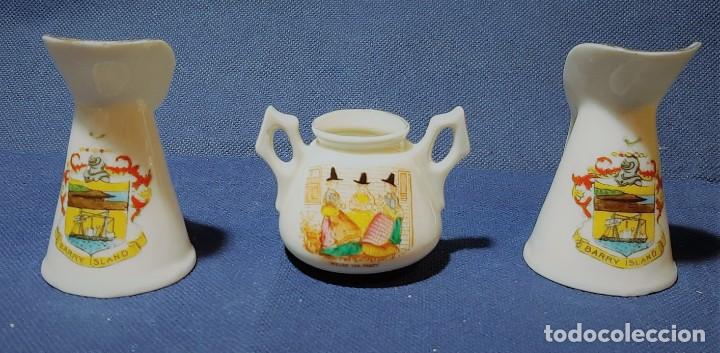 Antig&uuml;edades: 3 miniaturas de porcelana - Foto 2