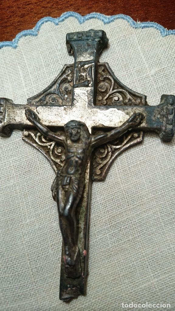 Antig&uuml;edades: ANTIGUA CRUZ DE METAL - Foto 1