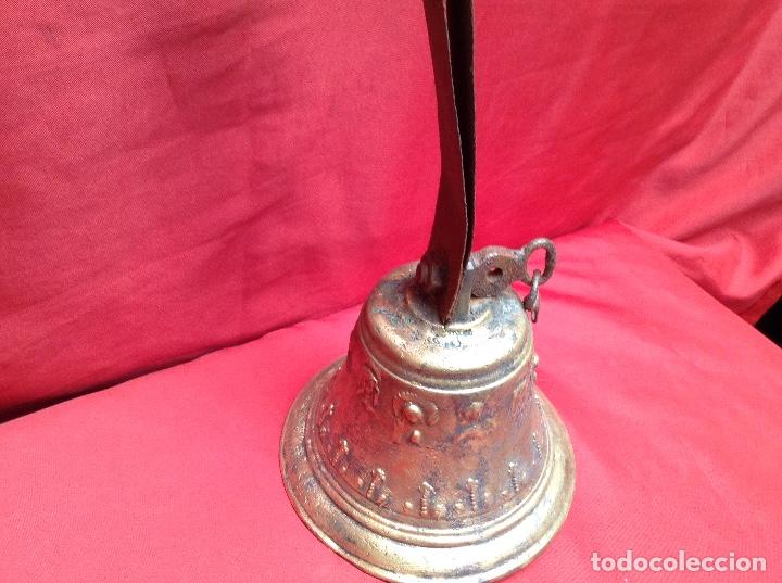 Antig&uuml;edades: Campana de bronce antigua , - Foto 6
